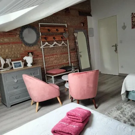 Ker Isari Affittacamere 2*